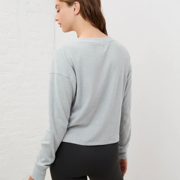 🌥️ Cozy Rib V-Neck Tee | UpWest | Heather Gray | NWT (Size S) - Picture 2 of 5